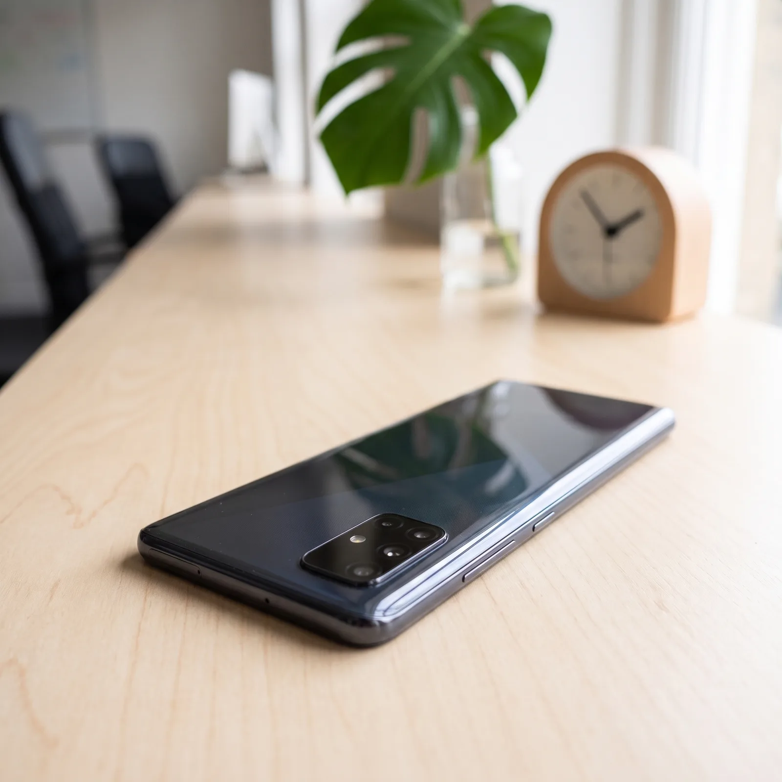Samsung Galaxy A51 128GB black certified refurbished by MTM IT in use with apps on screen